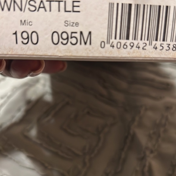 Brown houndstooth Alex Marie flats - Picture 4 of 4